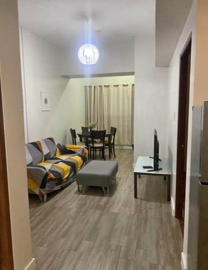 Apartment For Sale in Ortigas CBD