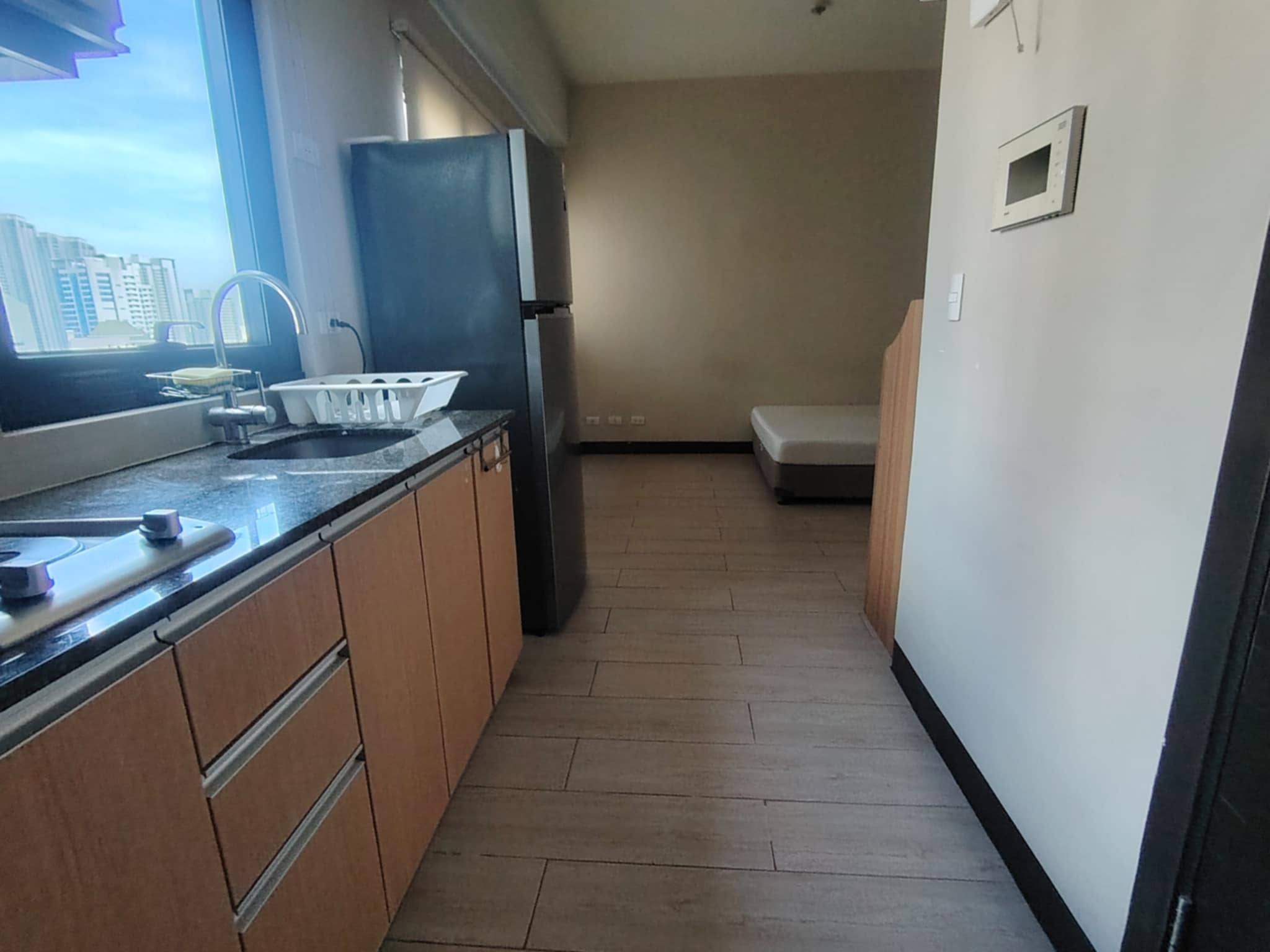 PASEO PARKVIEW SUITES
