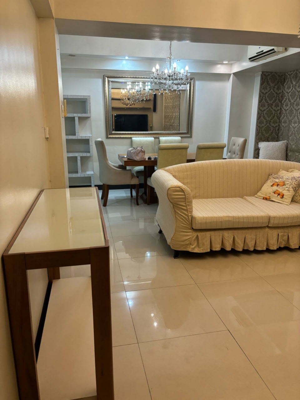 PARKSIDE VILLAS RESIDENCE