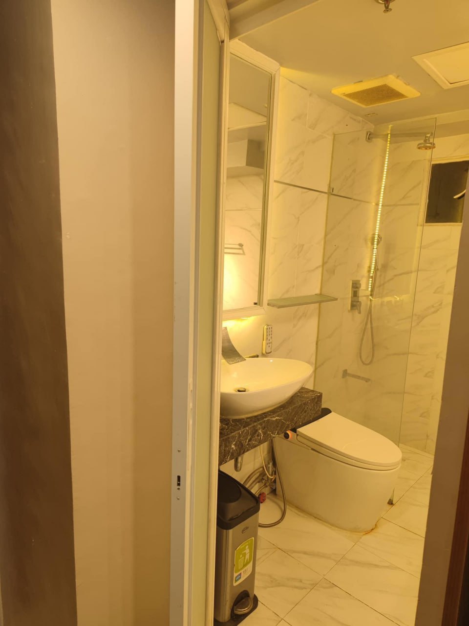 CITYLAND MAKATI EXECUTIVE