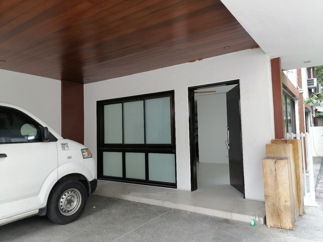 Villa For Rent in San Lorenzo