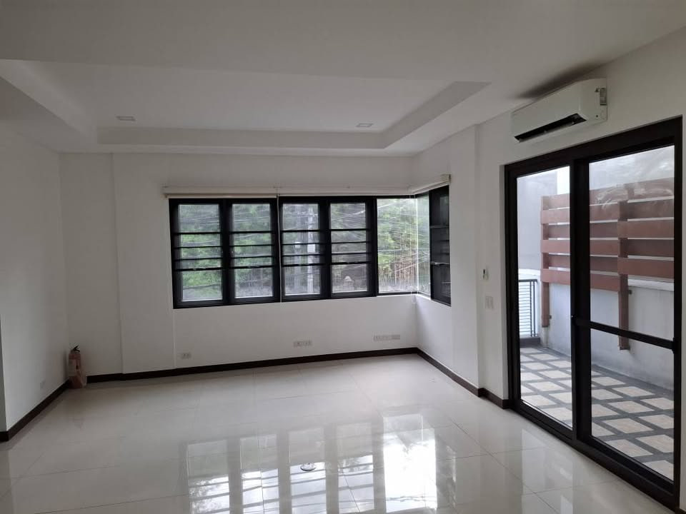 SAN JUAN TOWNHOUSE