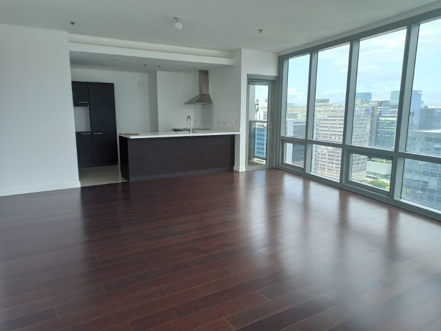 Condo For Rent in Bonifacio Global City
