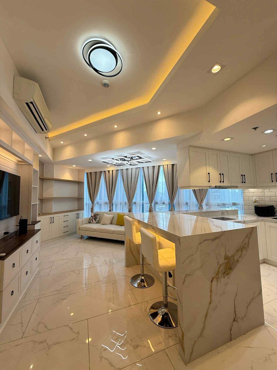 Condo For Sale in Bonifacio Global City