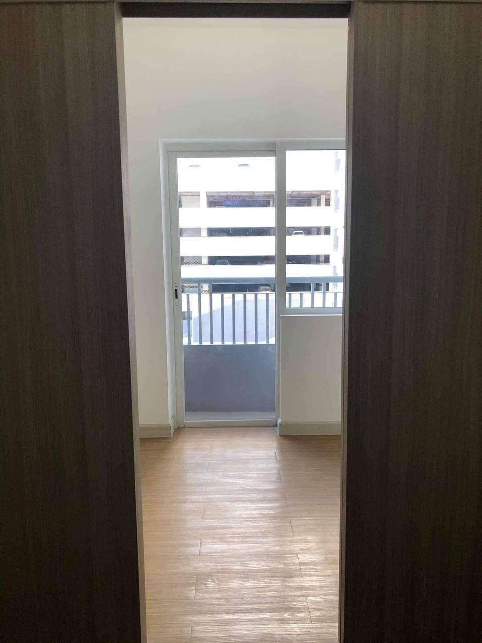 Apartment For Sale in Bonifacio Global City