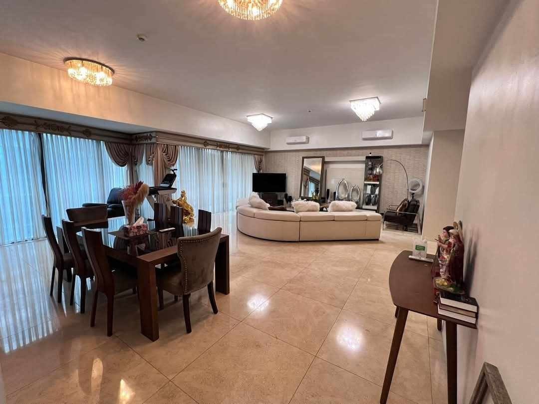 Grand Hyatt residence