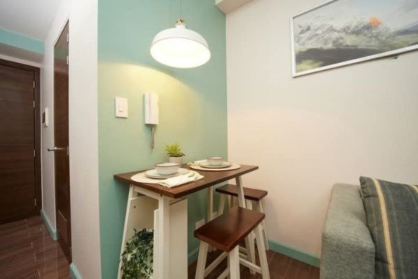 AIR RESIDENCES