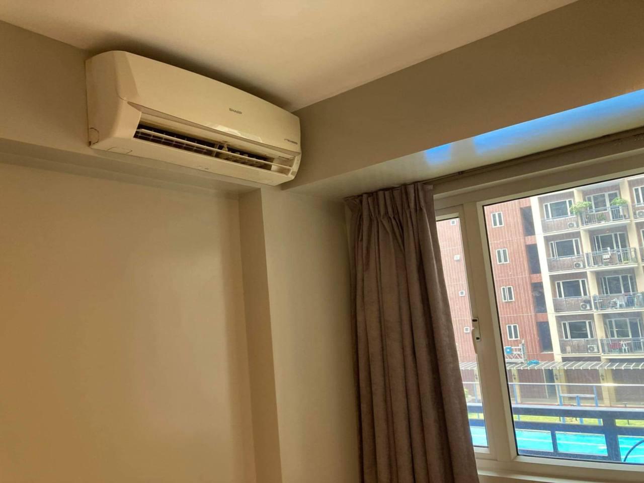 Monarch Parksuites