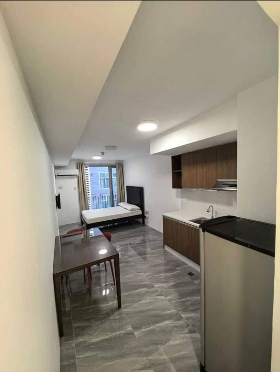 Apartment For Sale in Poblacion