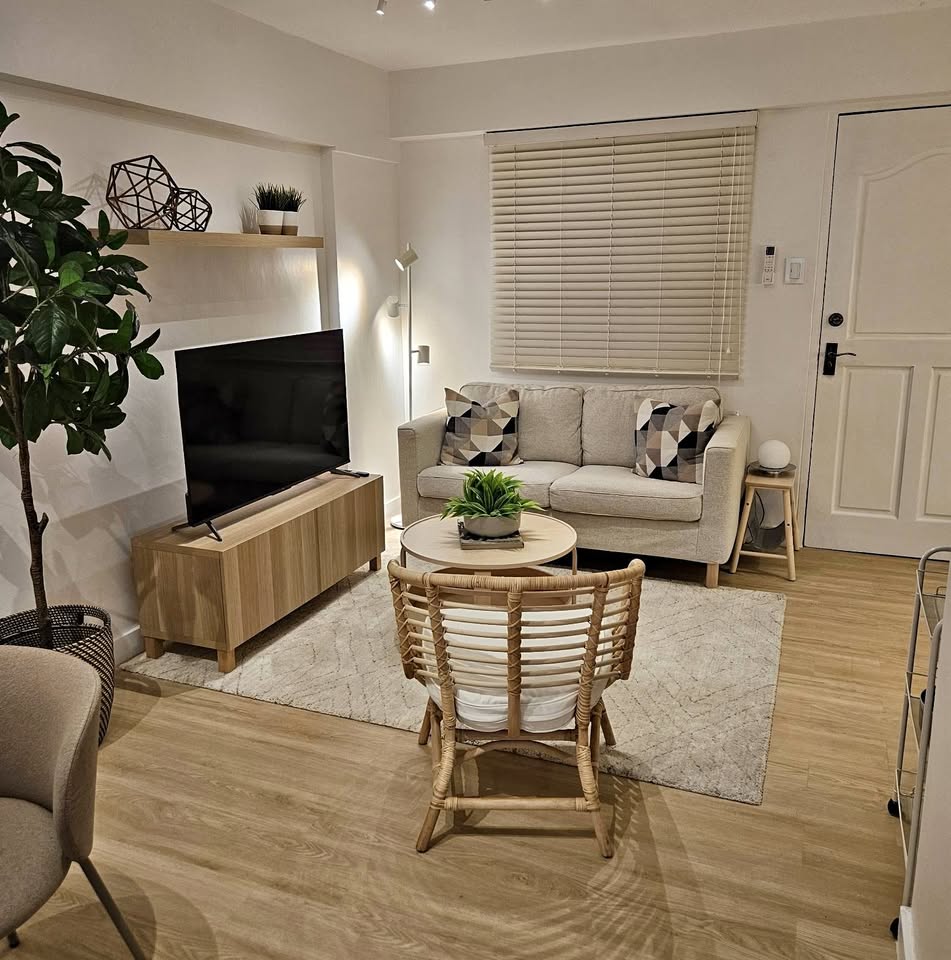 ROYAL PALM RESIDENCES ACACIA ESTATE