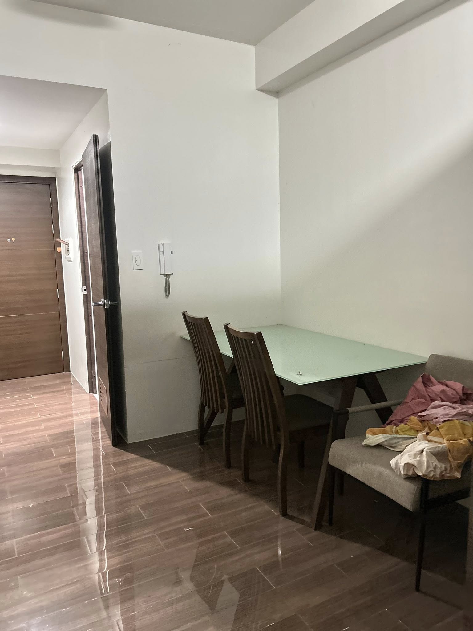 AIR RESIDENCES
