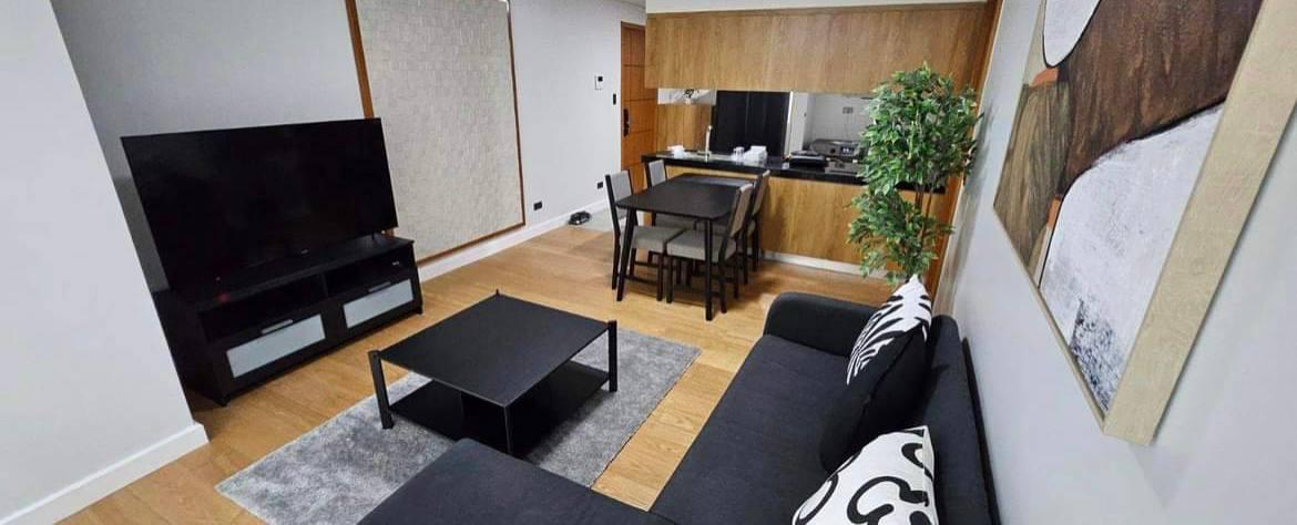 THE SEASON RESIDENCES