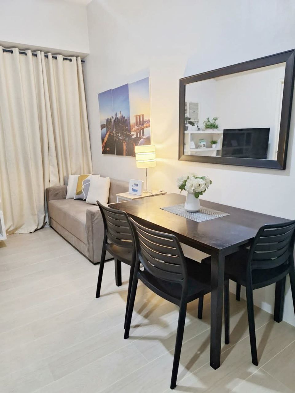 Apartment For Sale in Ortigas CBD
