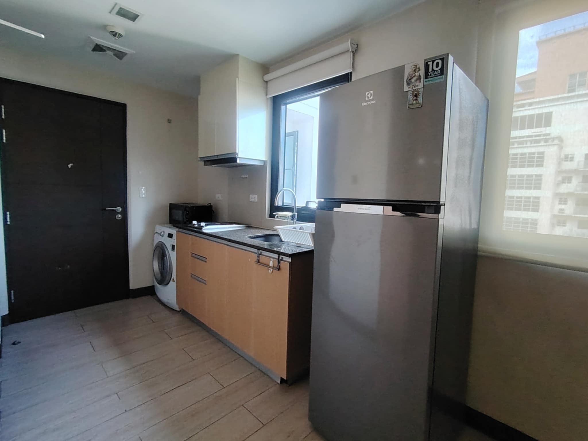 PASEO PARKVIEW SUITES