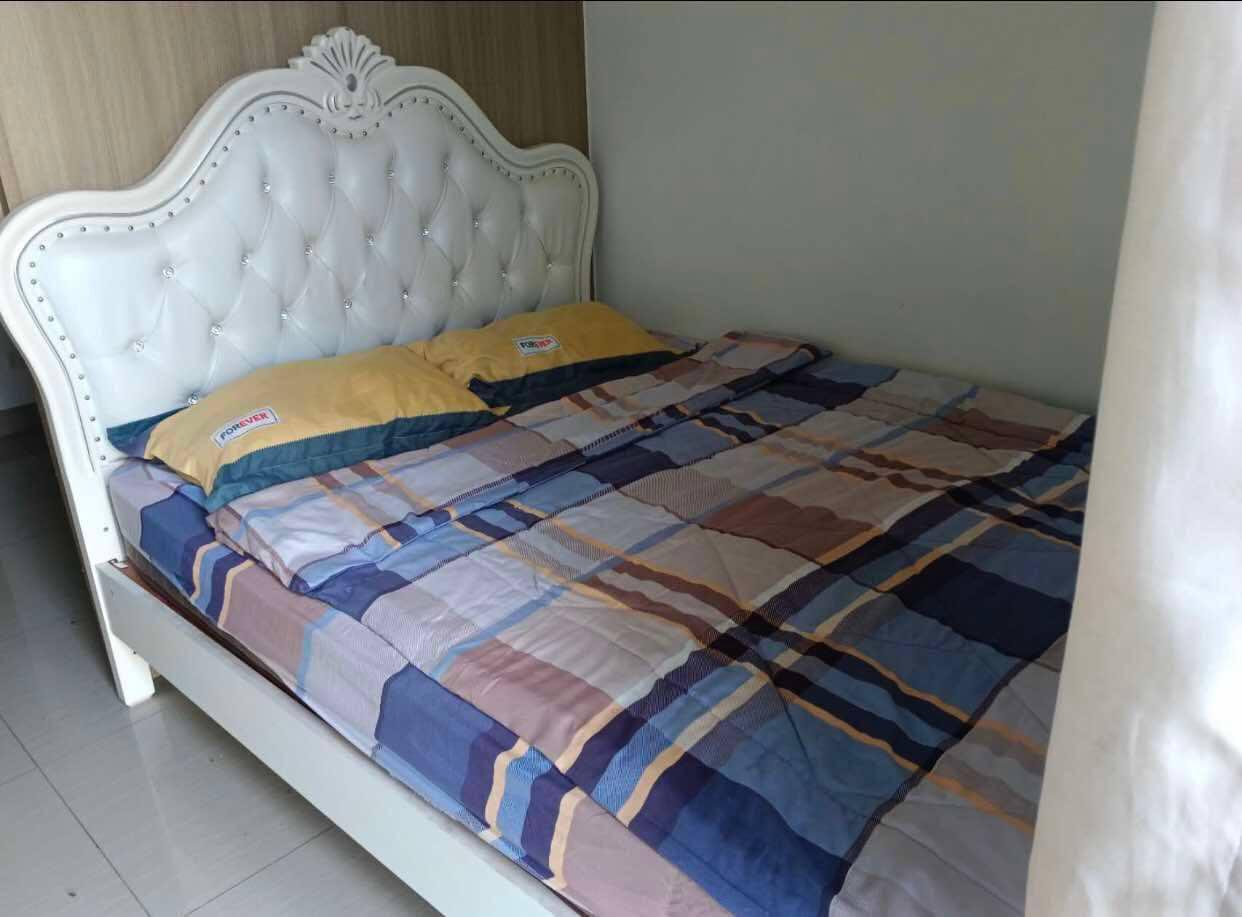 Apartment For Sale in Pasay Rotonda