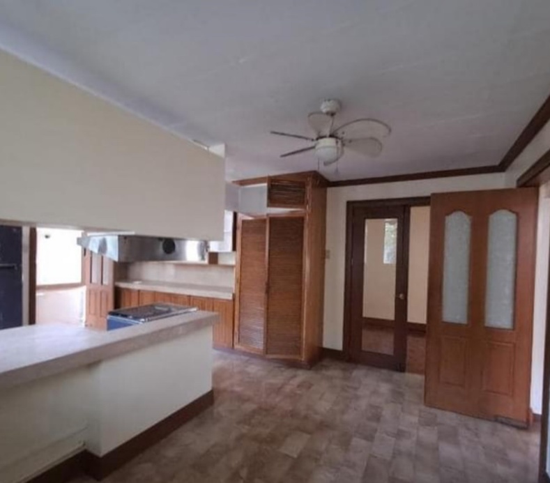 Villa For Rent in Dasmariñas