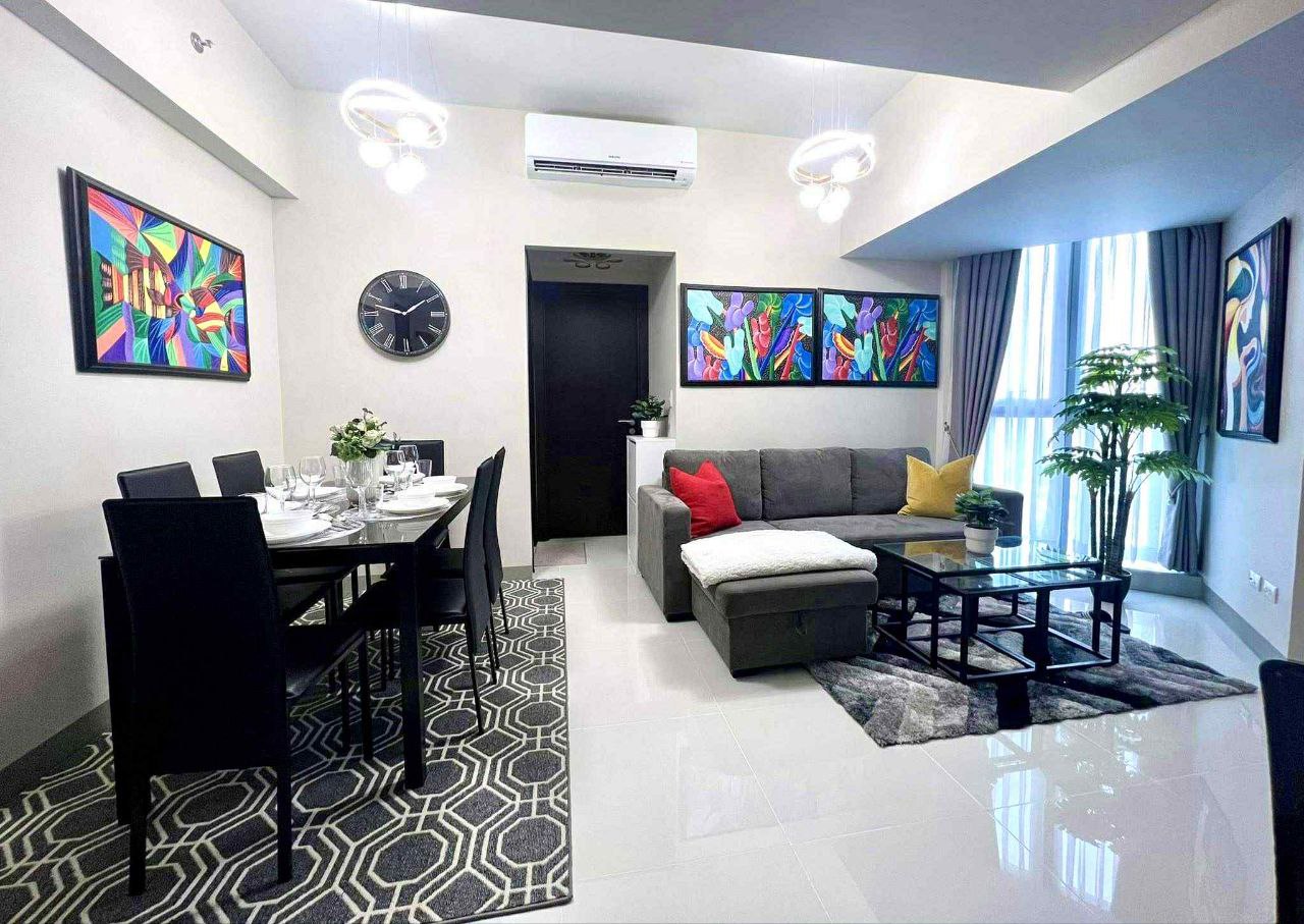 Apartment For Sale in Bonifacio Global City
