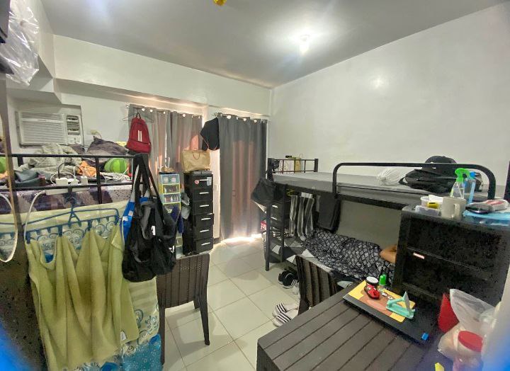 Apartment For Sale in Shaw Boulevard