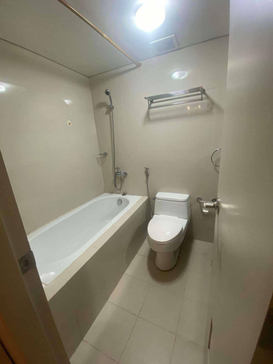 PARKSIDE VILLAS RESIDENCE