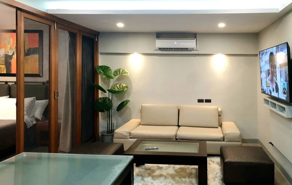 VIRRA CONDOMINIUM