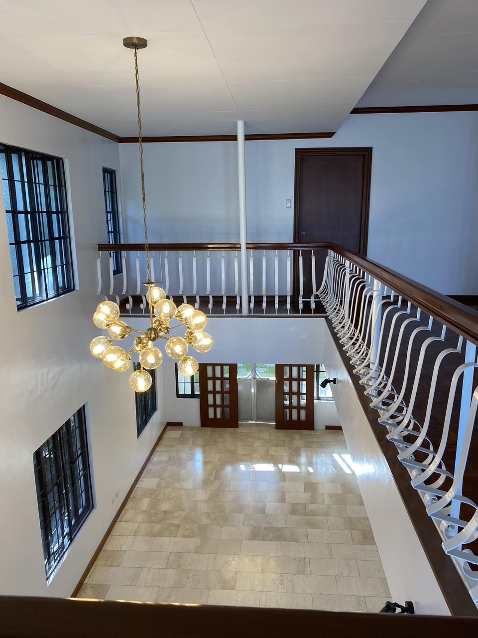 Villa For Rent in Ayala Alabang