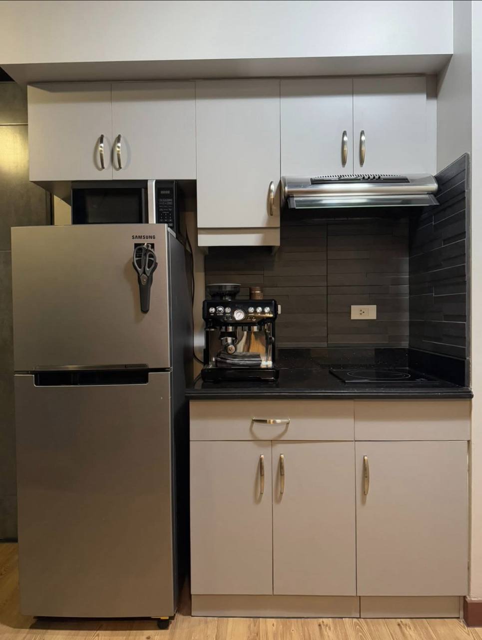 Apartment For Sale in Kapitolyo