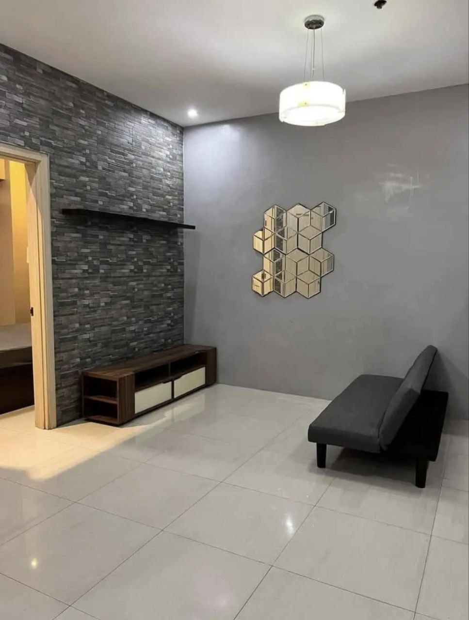 Apartment For Sale in San Dionisio