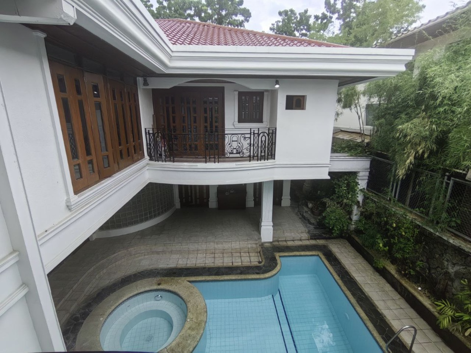 Condo For Rent in Magallanes