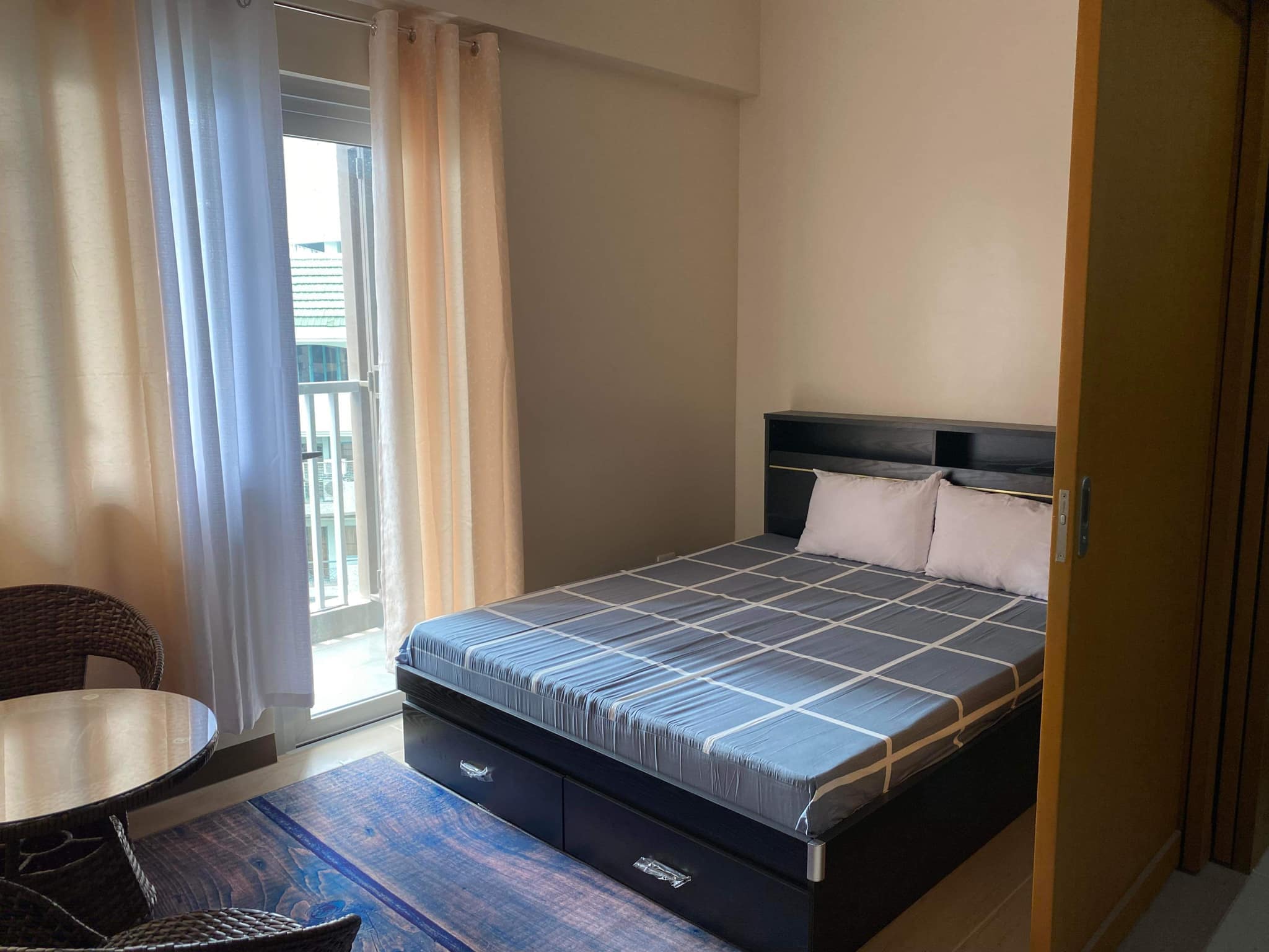 Apartment For Sale in Salcedo Village