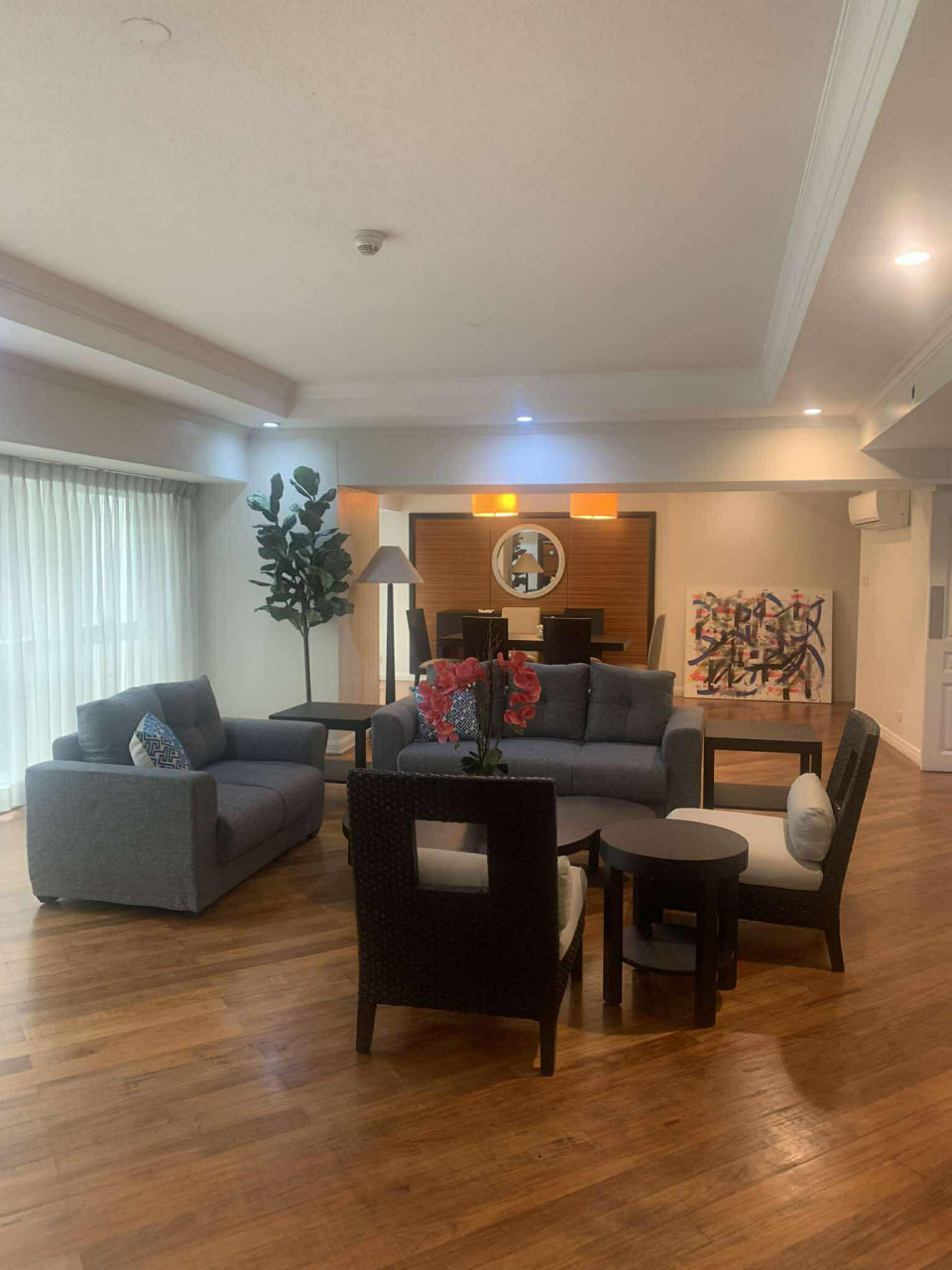 Apartment For Rent in Poblacion