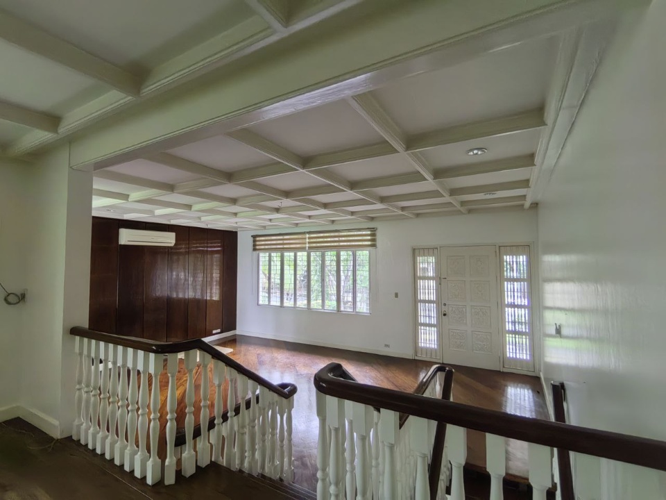 Villa For Rent in Dasmariñas