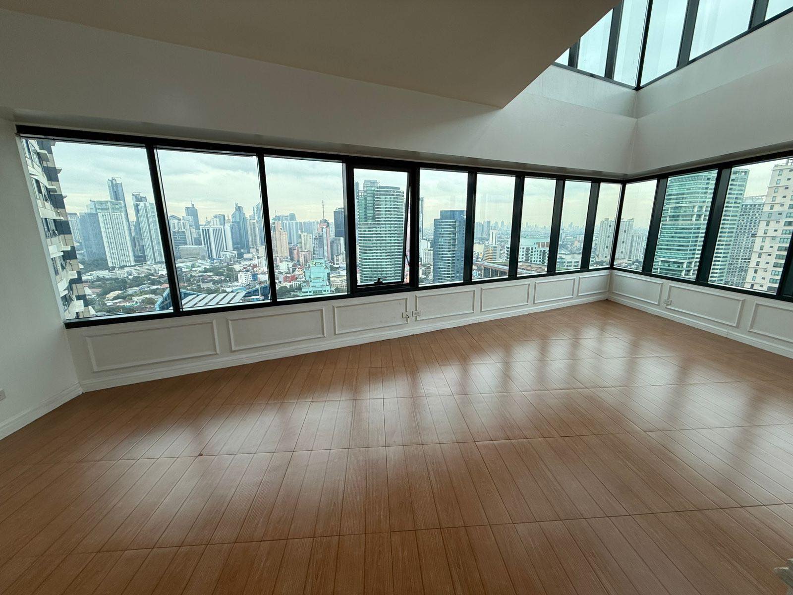 One Rockwell East Tower