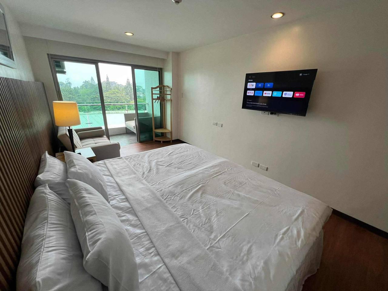 One Tagaytay Place Hotel Suites