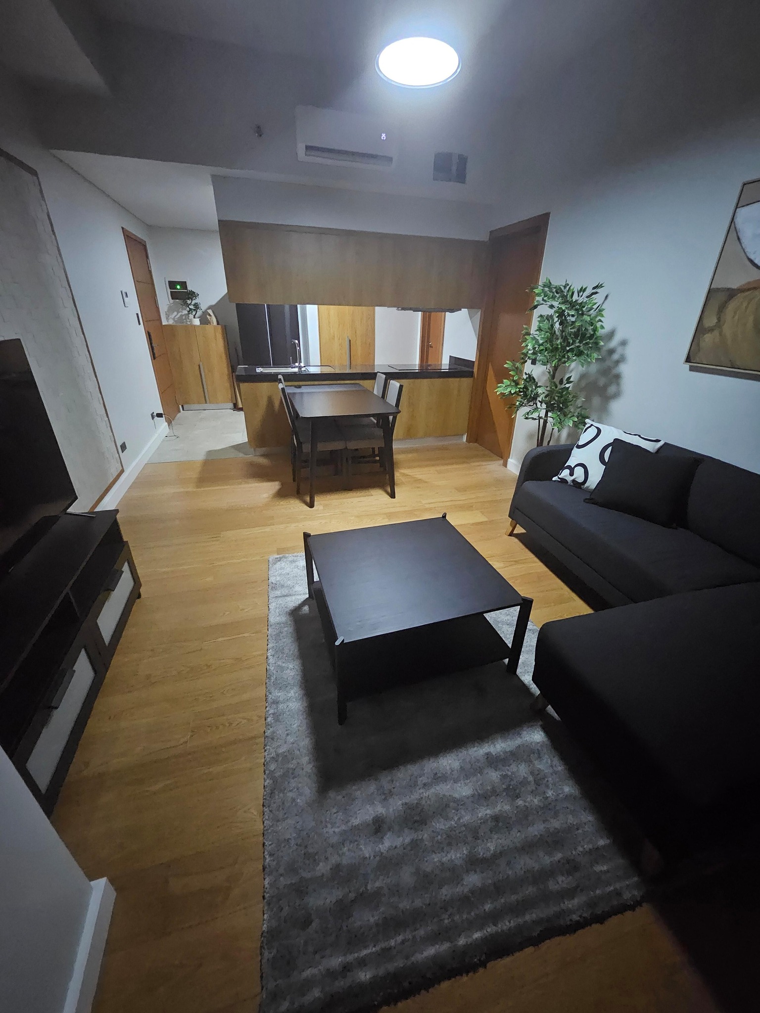 Condo For Rent in Bonifacio Global City