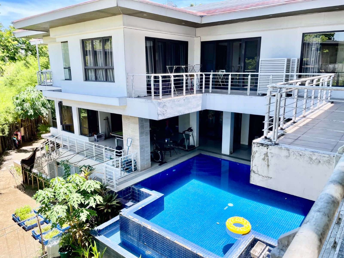 Villa For Sale in Dasmariñas