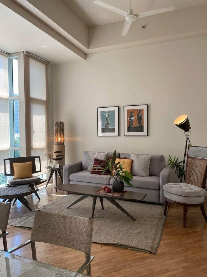 Condo For Rent in Rockwell