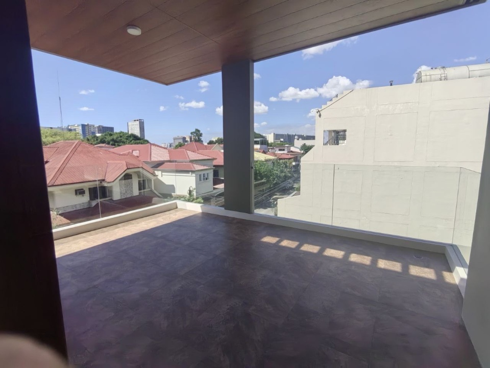 Apartment For Rent in Tambo