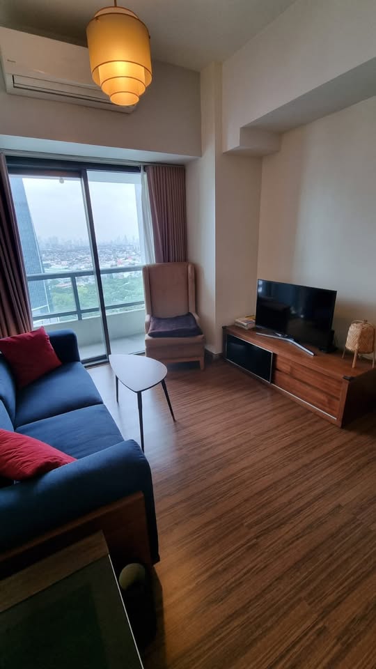 Apartment For Rent in Salcedo Village