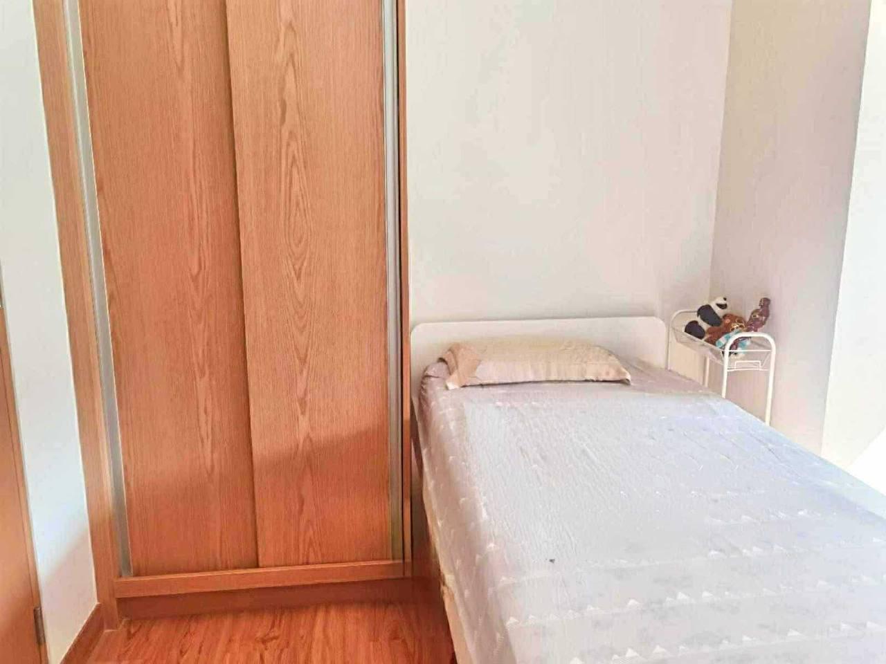 Apartment For Sale in Bonifacio Global City
