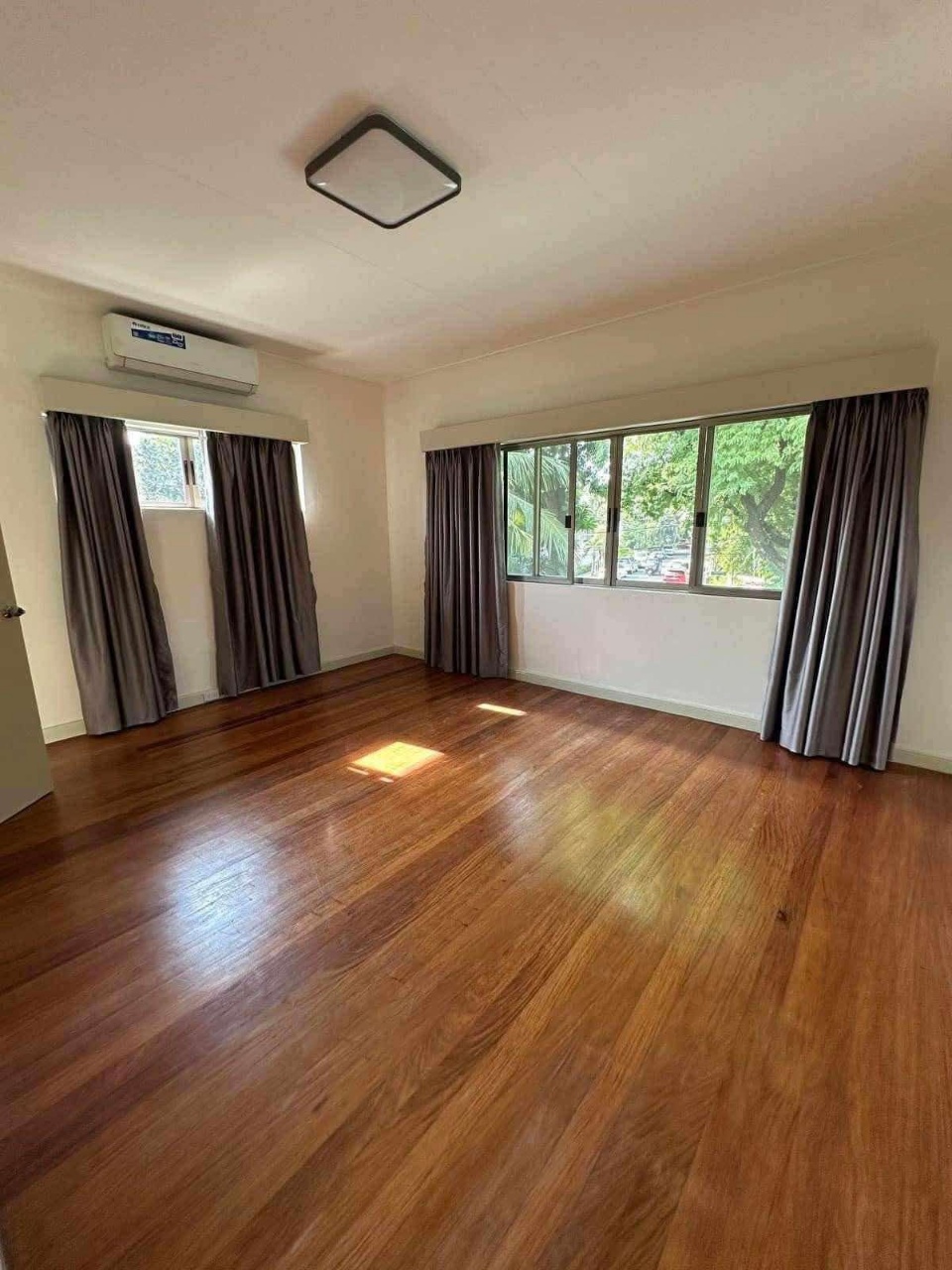 Villa For Rent in Dasmariñas