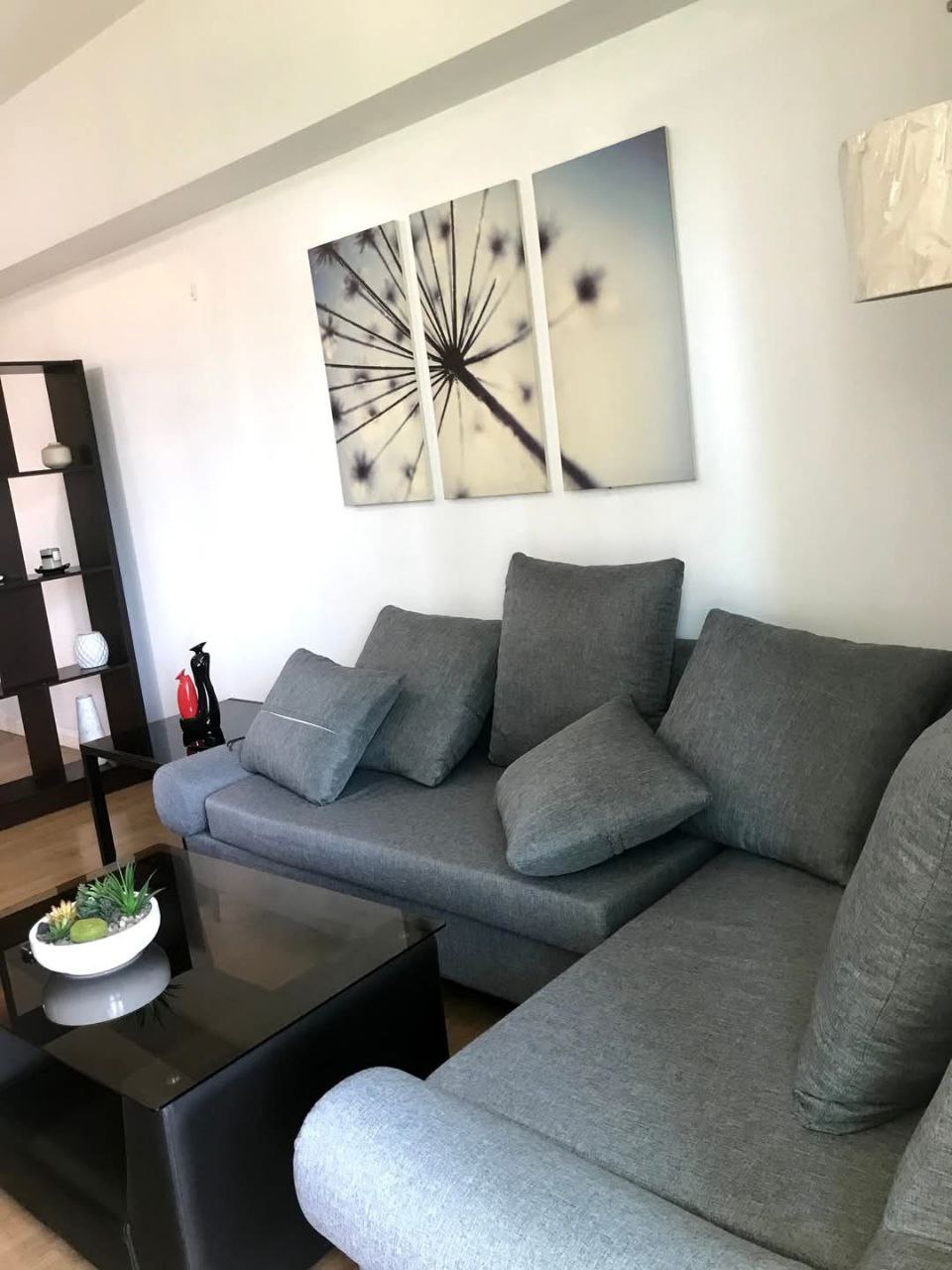 Apartment For Rent in Bonifacio Global City