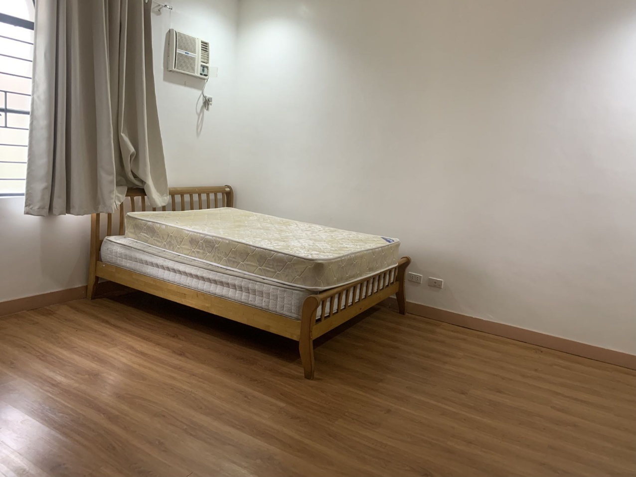 Apartment For Rent in Merville