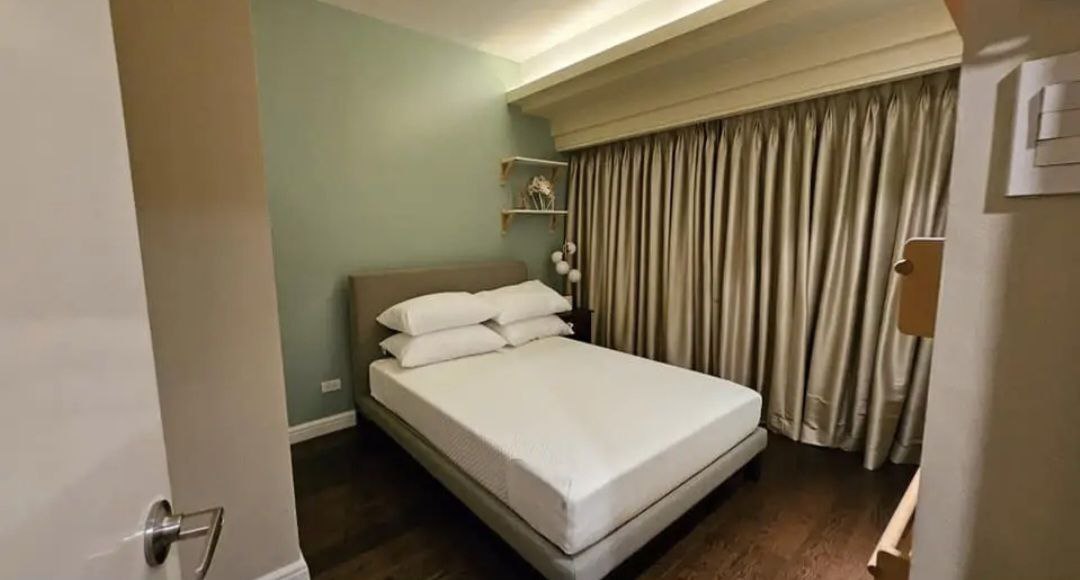 ONE ROCKWELL EAST