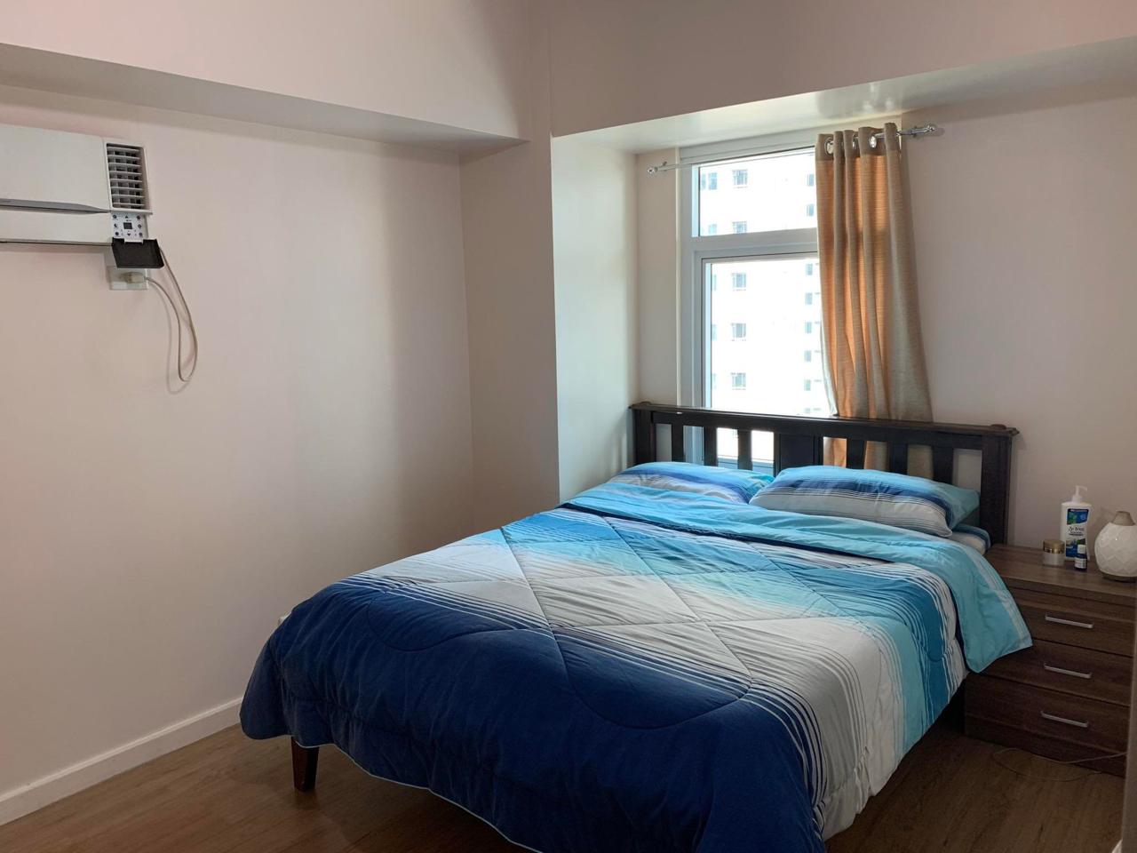 Apartment For Sale in Bonifacio Global City