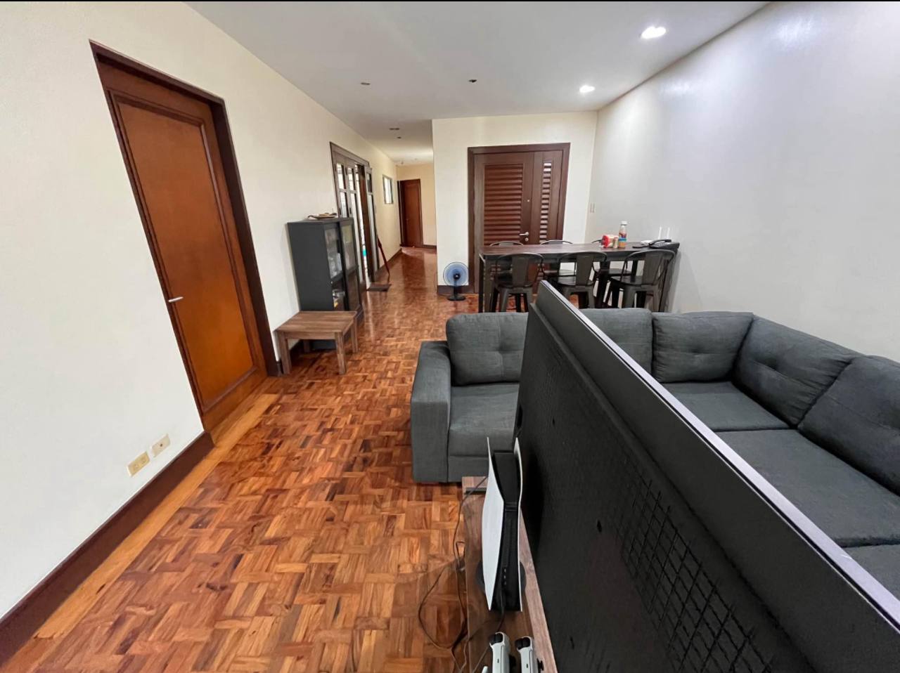  3 Bedroom Unit in 1852 Asuncion St., Br