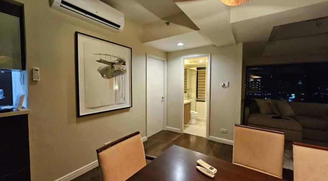 ONE ROCKWELL EAST