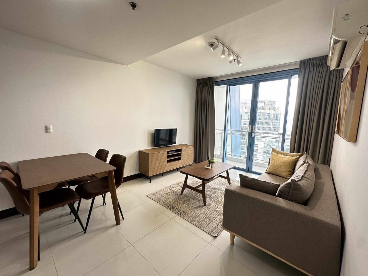 THREE CENTRAL MAKATI
