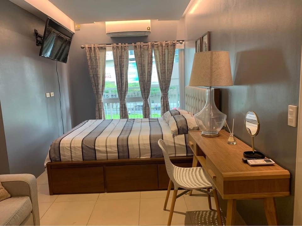 Apartment For Rent in Bonifacio Global City