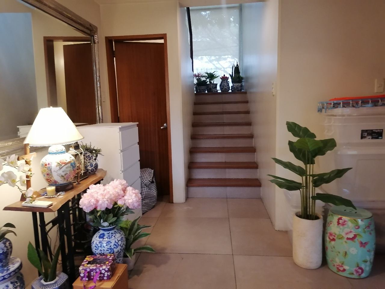 Condo For Rent in Magallanes