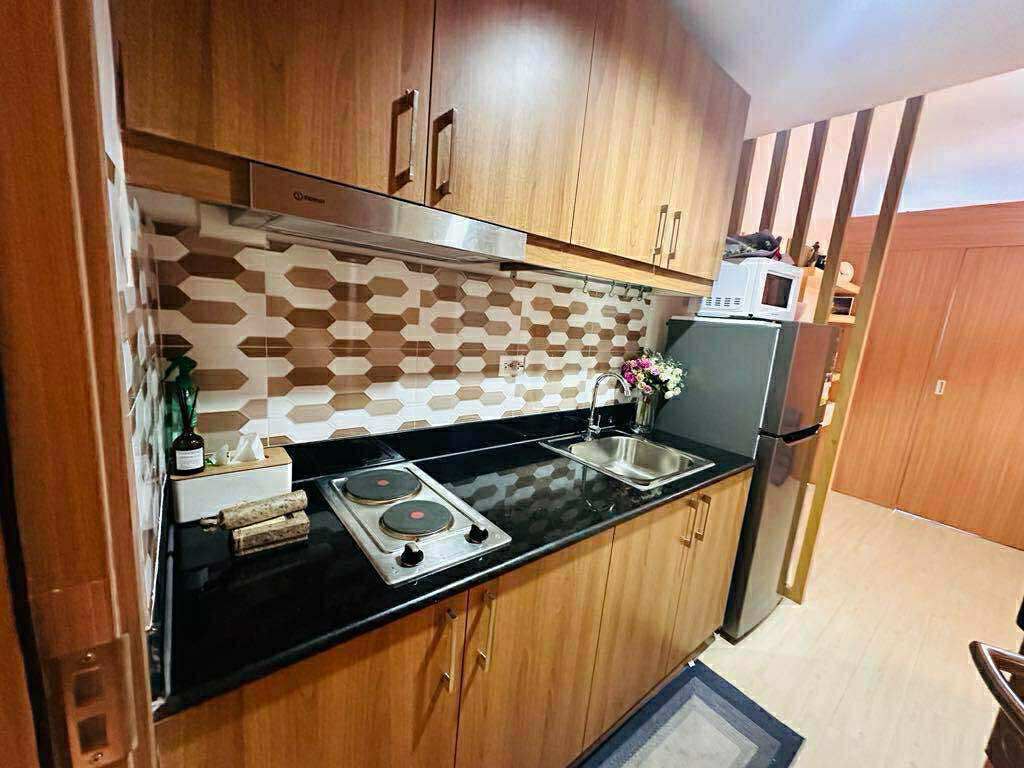 LUSH RESIDENCES